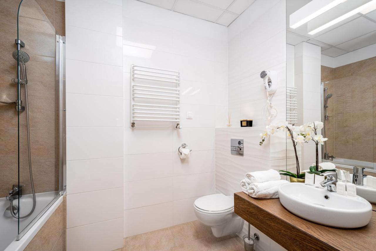 Varsovla Apartments Εξωτερικό φωτογραφία