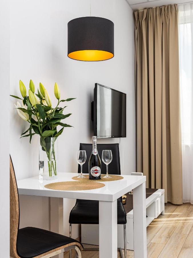 Varsovla Apartments Εξωτερικό φωτογραφία